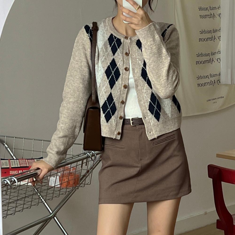 룩 아가일 간절기 겨울 여성 크롭 가디건