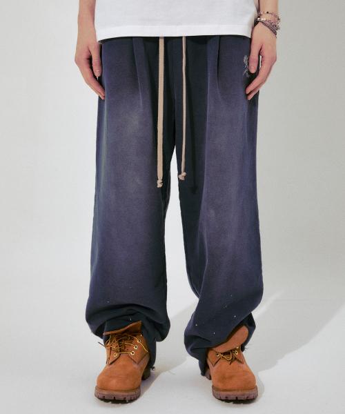 VTG Washed One Tuck Wide Sweat Pants (Faded Navy)