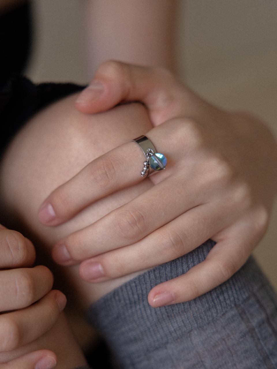 Grey moonstone bold ring