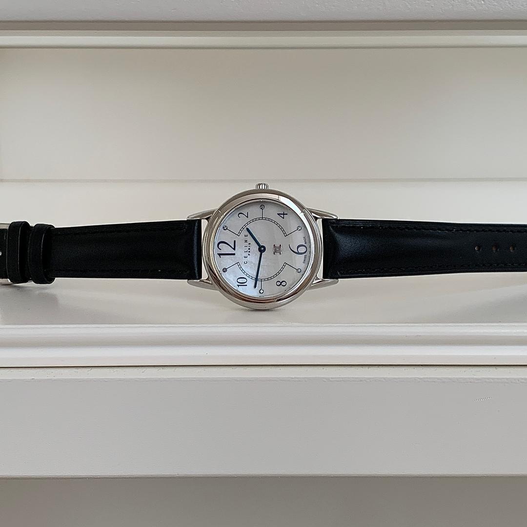 CELINE macadam shell dia Watch