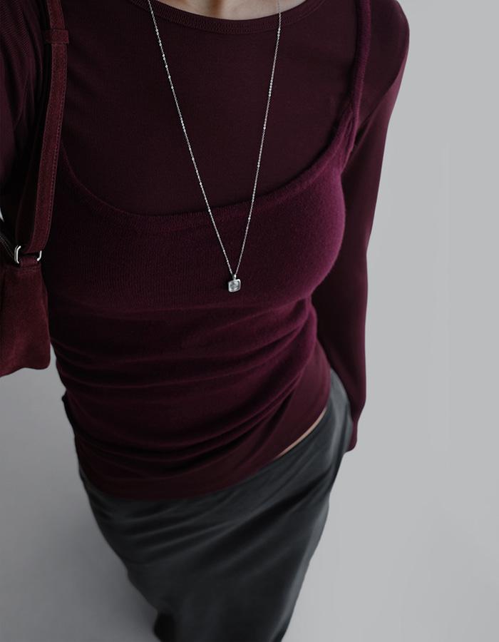 라룸 [라룸] [by LAROOM] 멜번티셔츠