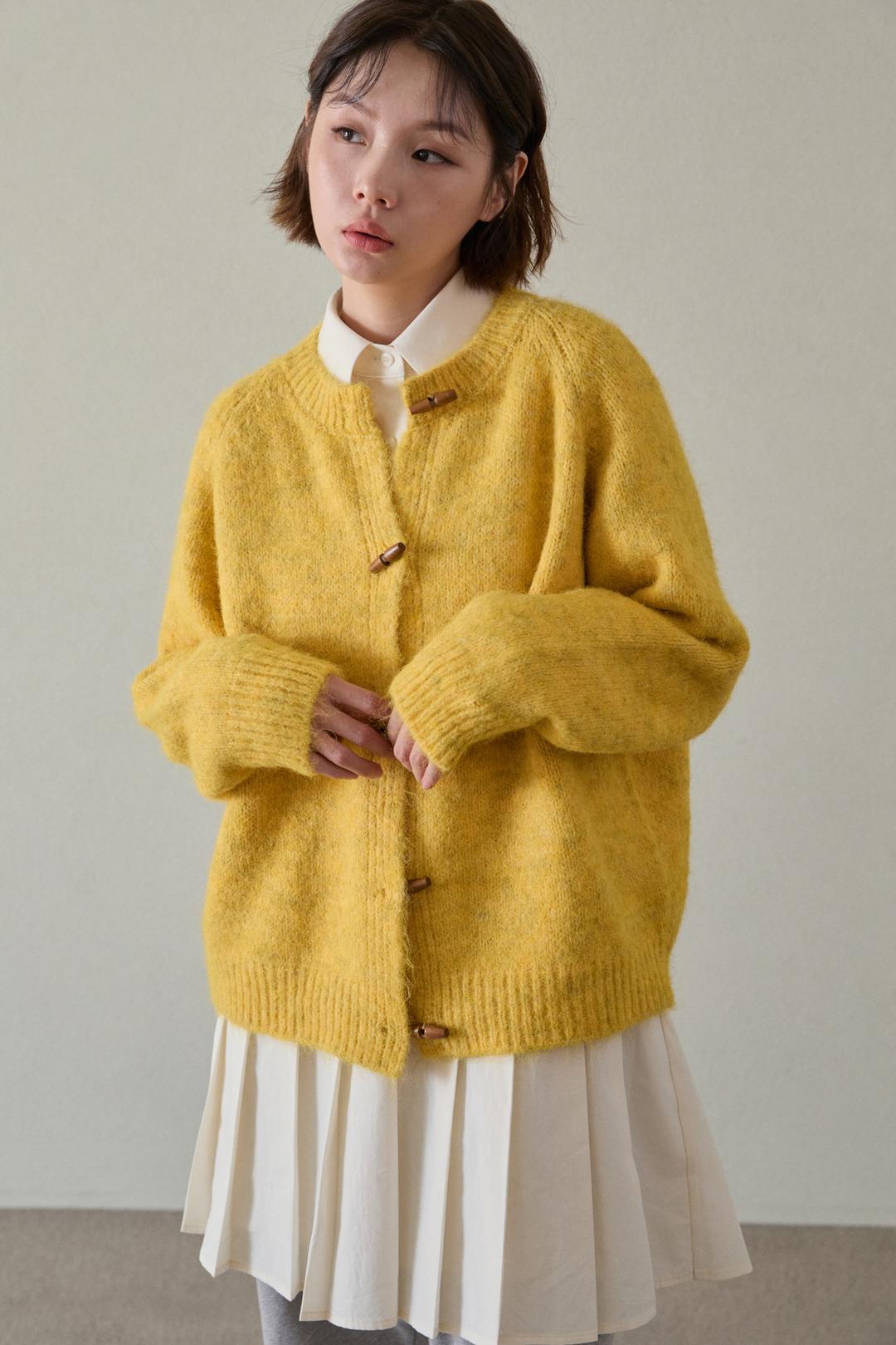 Toggle Button Kint Cardigan_Yellow