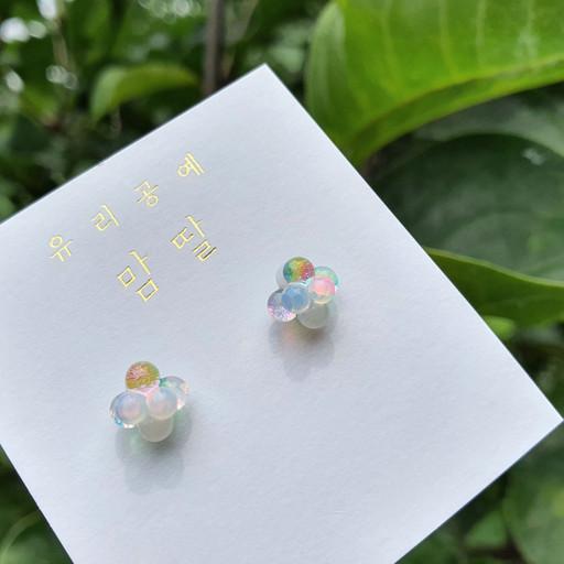 유리공예💧오팔베리 유리귀걸이