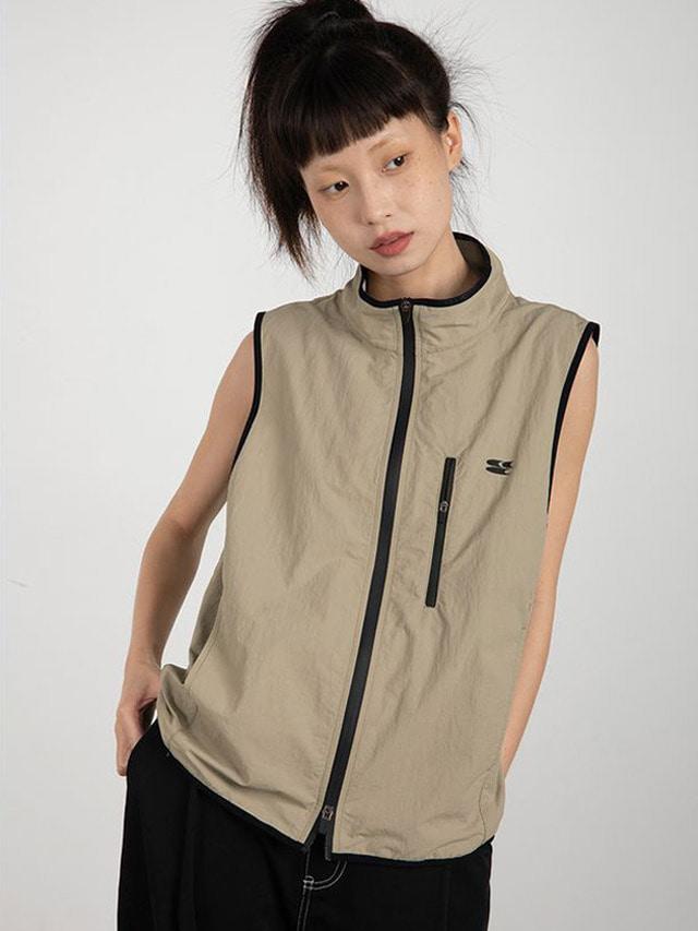 CRYINGCENTER 마운틴 집업 베스트 (2 컬러)