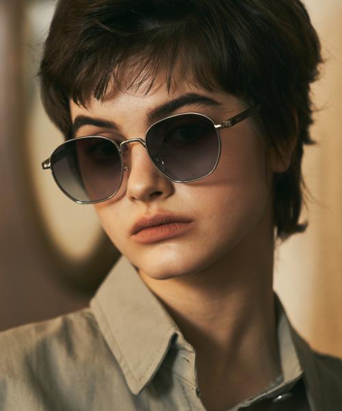 FREEMAN silver-gradient