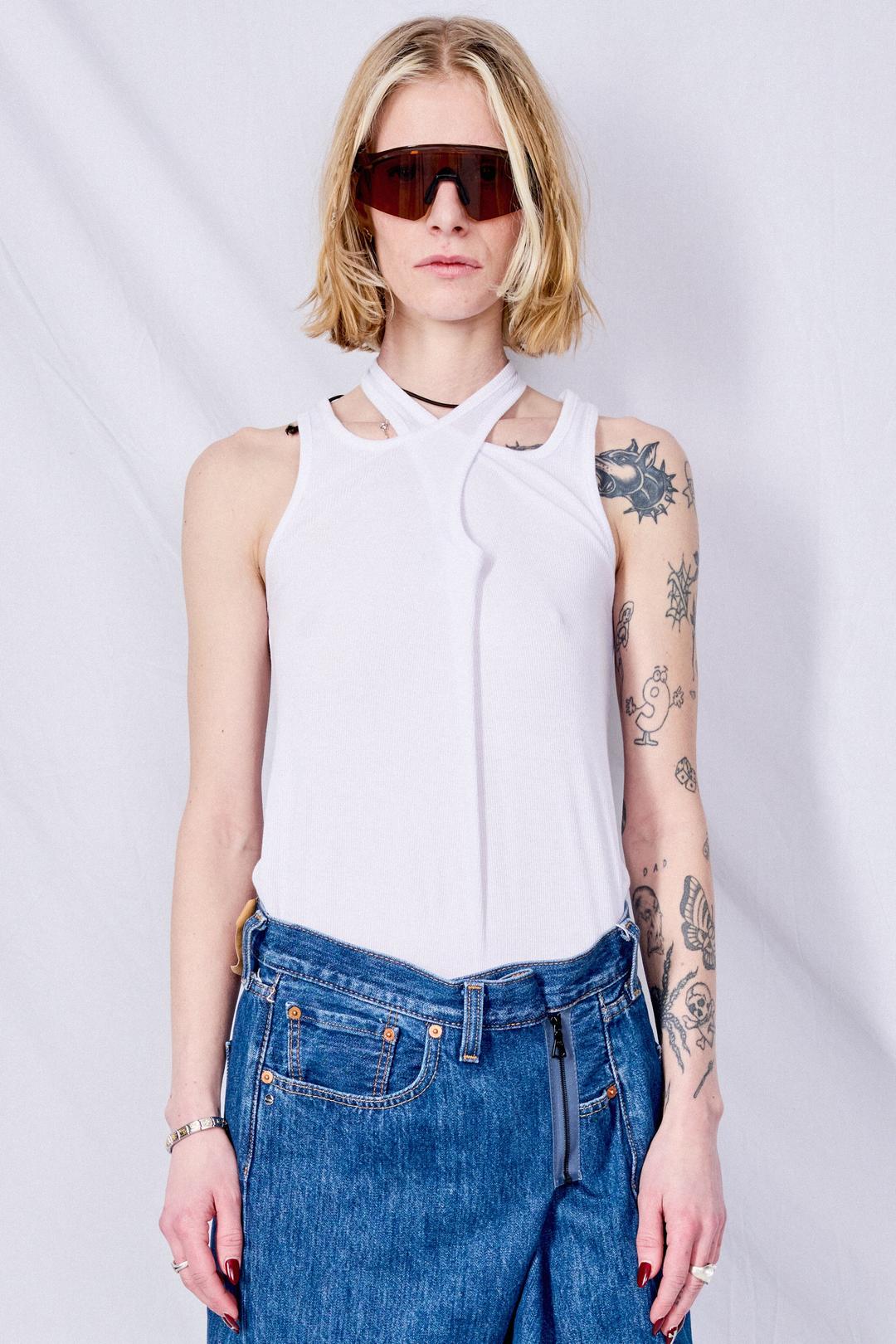 화이트 트윈탱크 C530 저지 립 탑