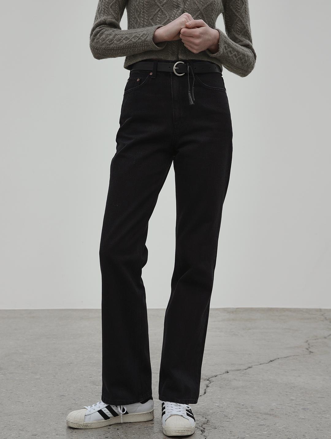 (40% off) Straight Denim (Black)