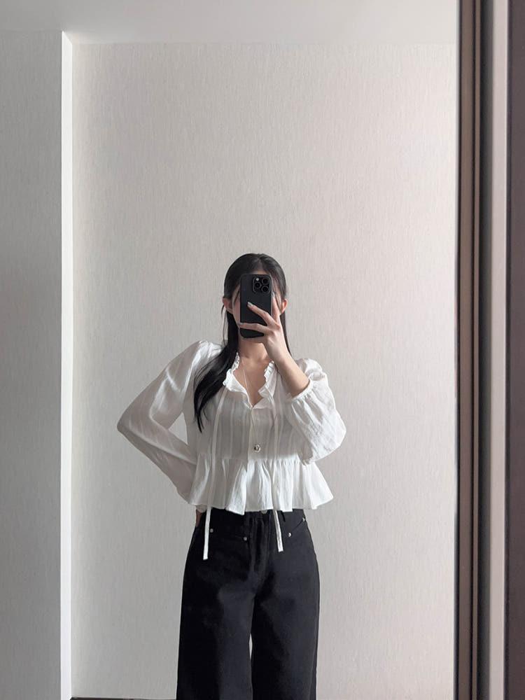 몬트 스트랩 프릴 크롭 블라우스