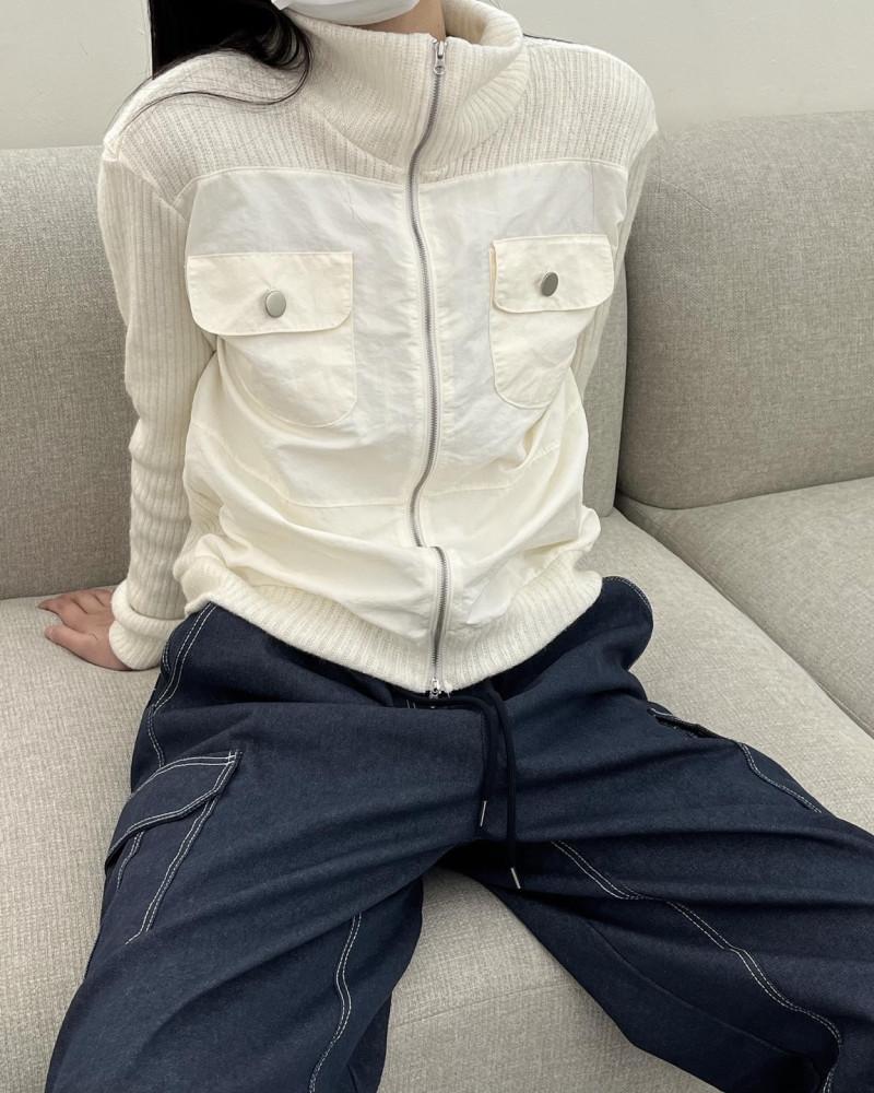 pocket knit zipup