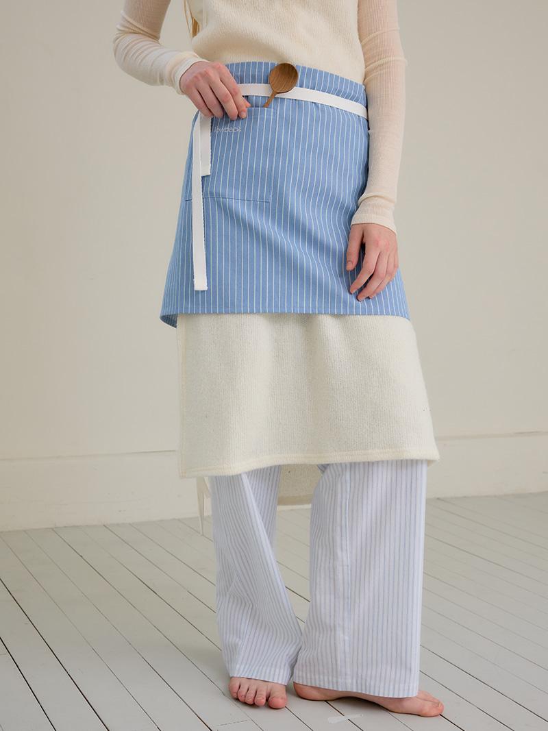 HALF APRON (BLUE STRIPE)