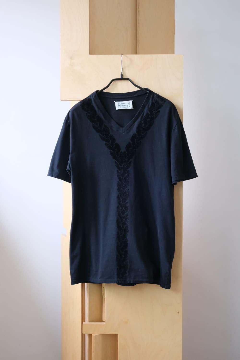 Maison Martin Margiela V-neck Tee | 후루츠패밀리