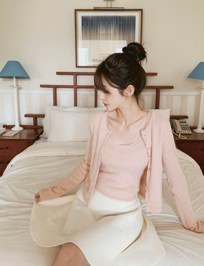 밀크코코아 Fluffy Soft Camisole & Cardigan Set