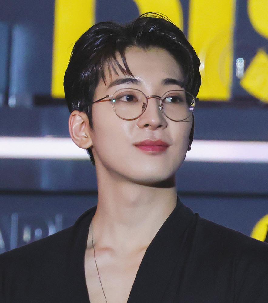 5종 사은/품 세븐틴 원우 홍현희 착용 나인어코드 Neon LEO 베타티타늄 안경