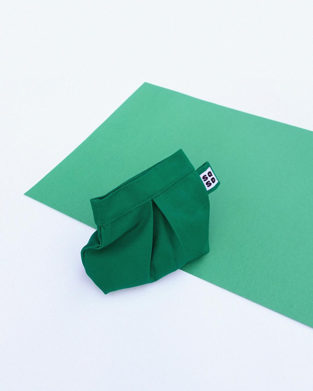 MERONG POUCH. FOREST GREEN