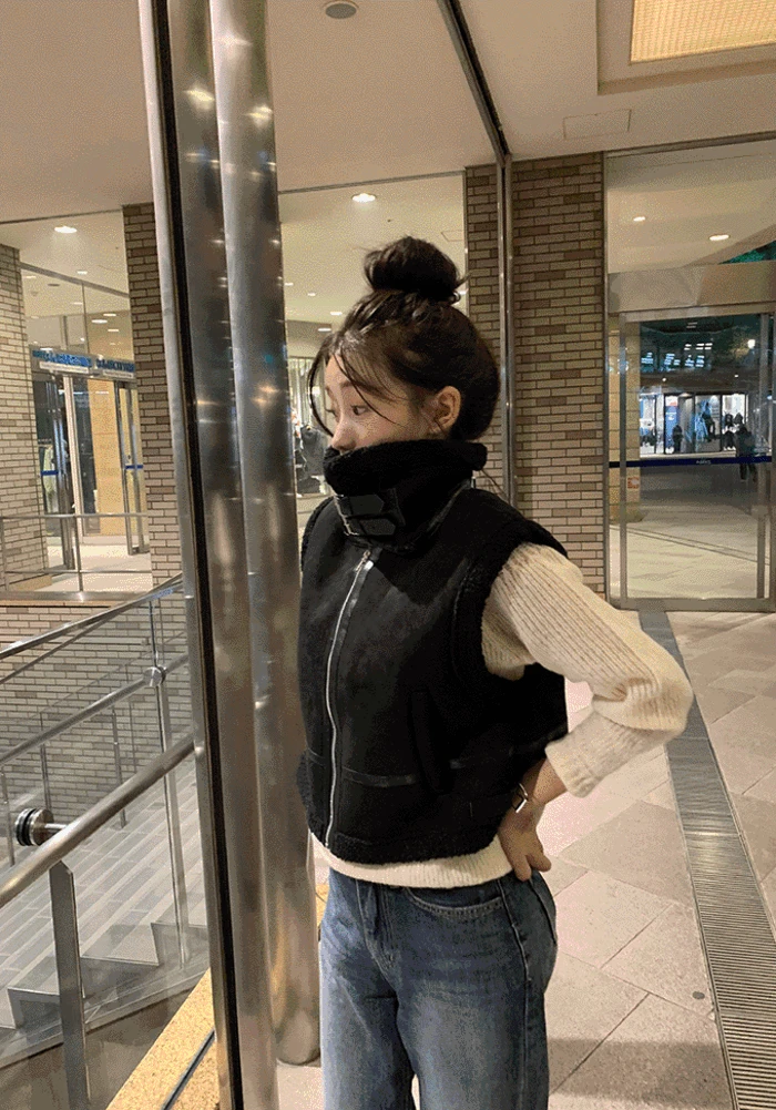 [갓성비/겨울아우터 ☃️] 커닝 무스탕 - vest