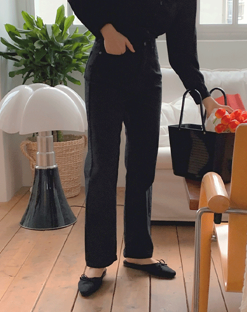 헌틀리 베이직 스트레이트 블랙진 (S,M,L)