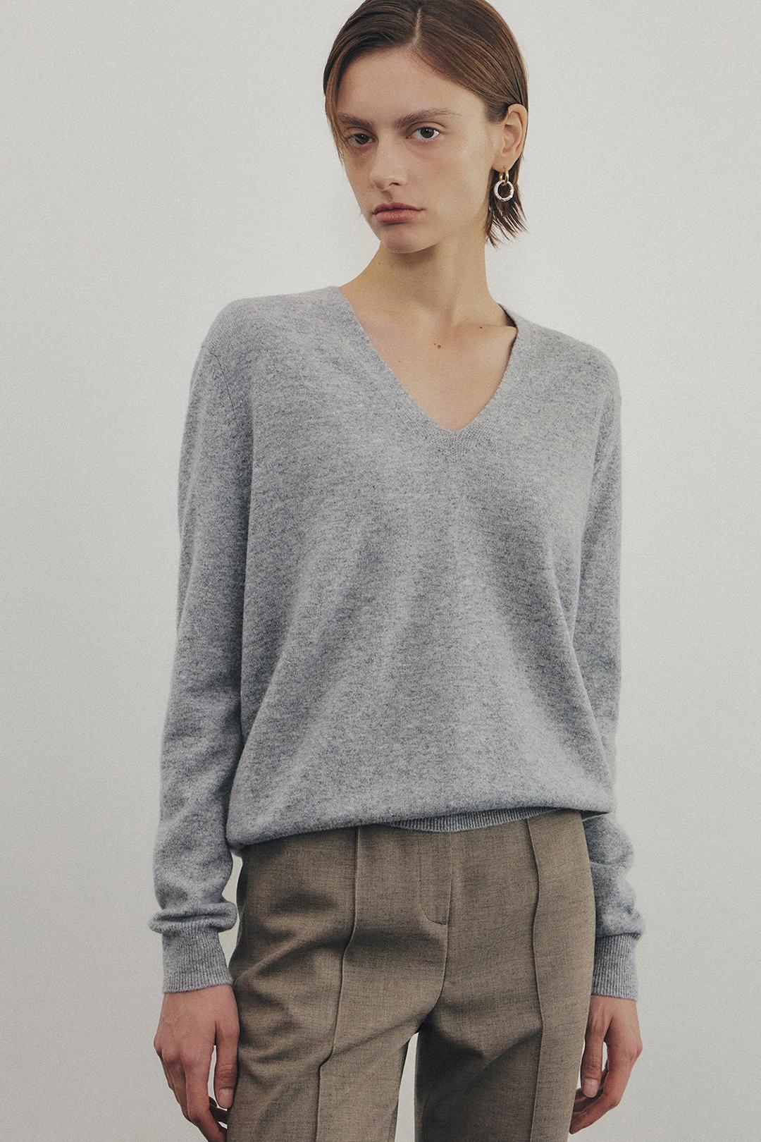 Tiana V-neck Knit Top