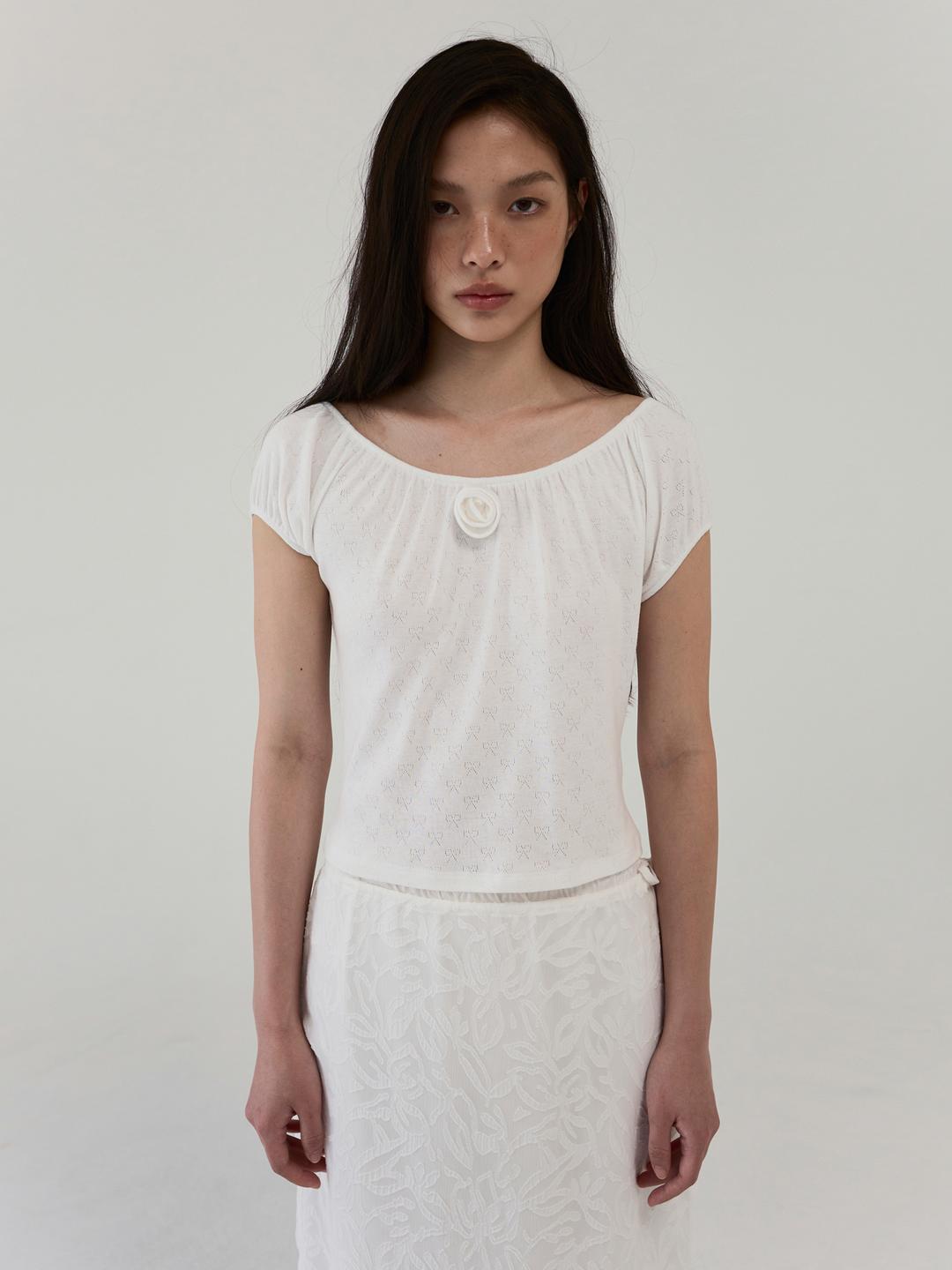 TWO-WAY ROSE SHIRRING TOP - WHITE