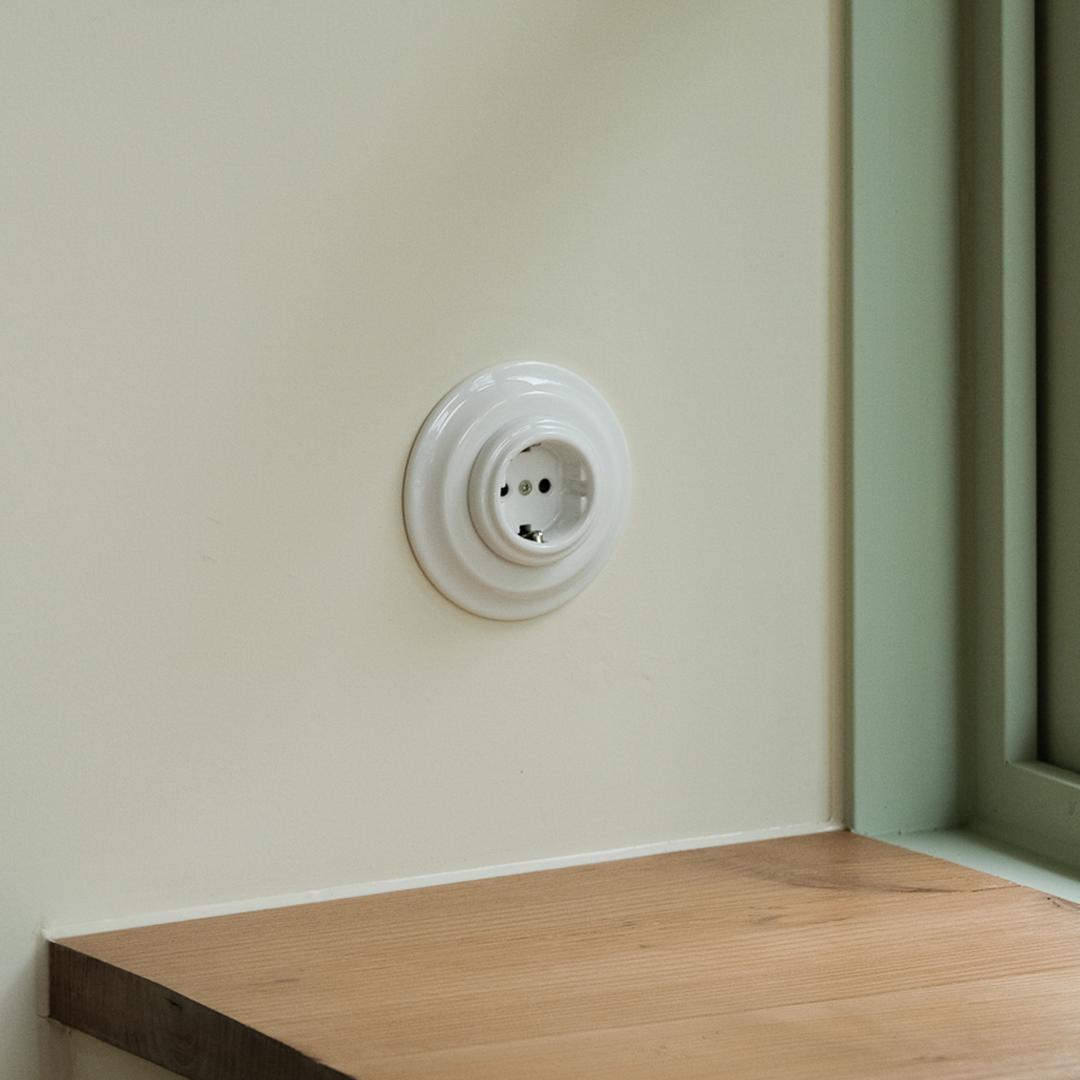 Porcelain Switch and Socket