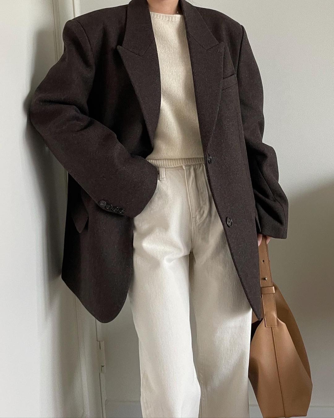 옥토버 [옥토버 단독진행 / 하이퀄리티] 겨울 여성 데일리 오버핏 울 자켓 / 베이지, 브라운, 블랙