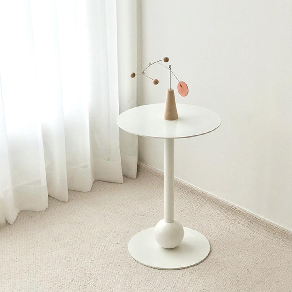 미니 볼 유니크한 사이드 보조 장식 선반 협탁 홈 카페  탁자 협탁 침대 간이 철제 거실 쇼파 테이블