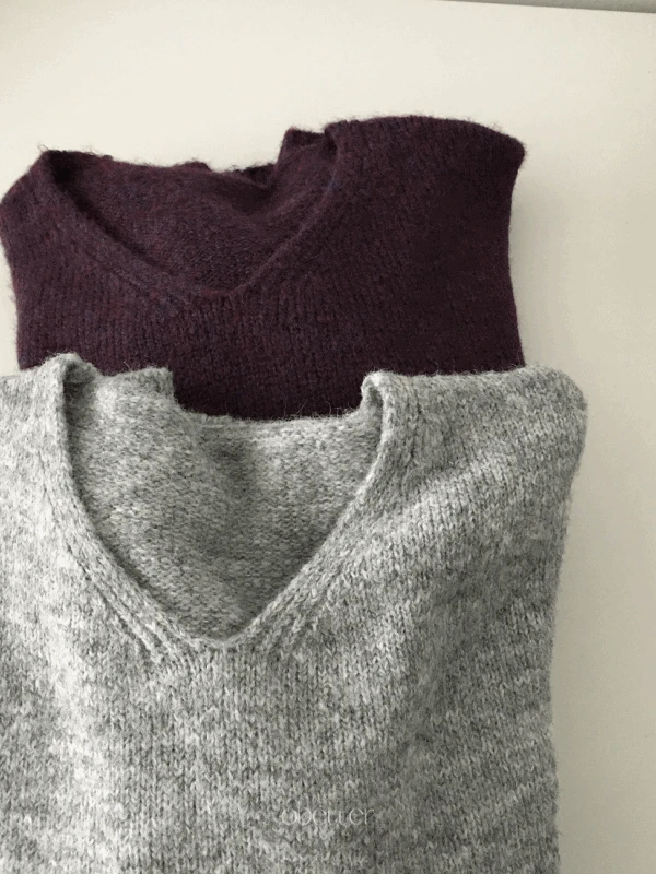 헤즈 브이넥 니트