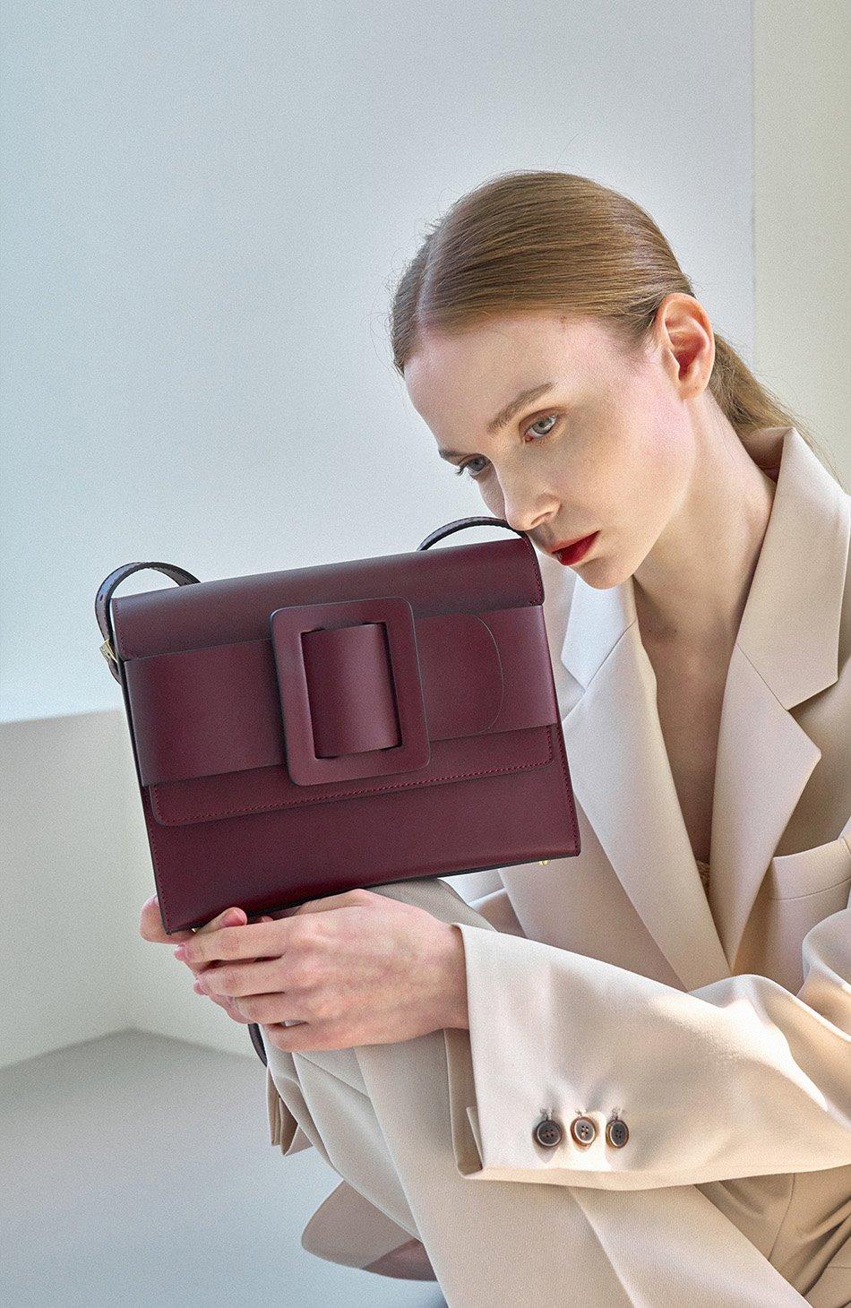 아떼 버클백/빈가디세이/이태리/딥 보르도