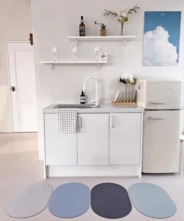 💗오늘출발💗 빨아쓰는 규조토 발매트 미끄럼방지 주방매트