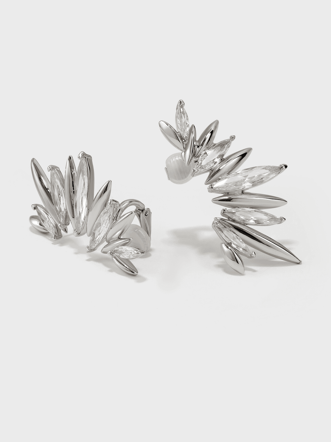 Horse Eye Zirconia One Piece Earrings