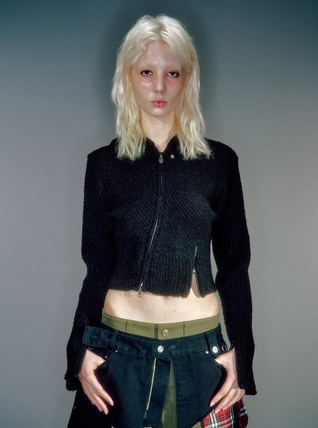 WOMEN MORO KNITTED HOODIE ZIP-UP BLACK