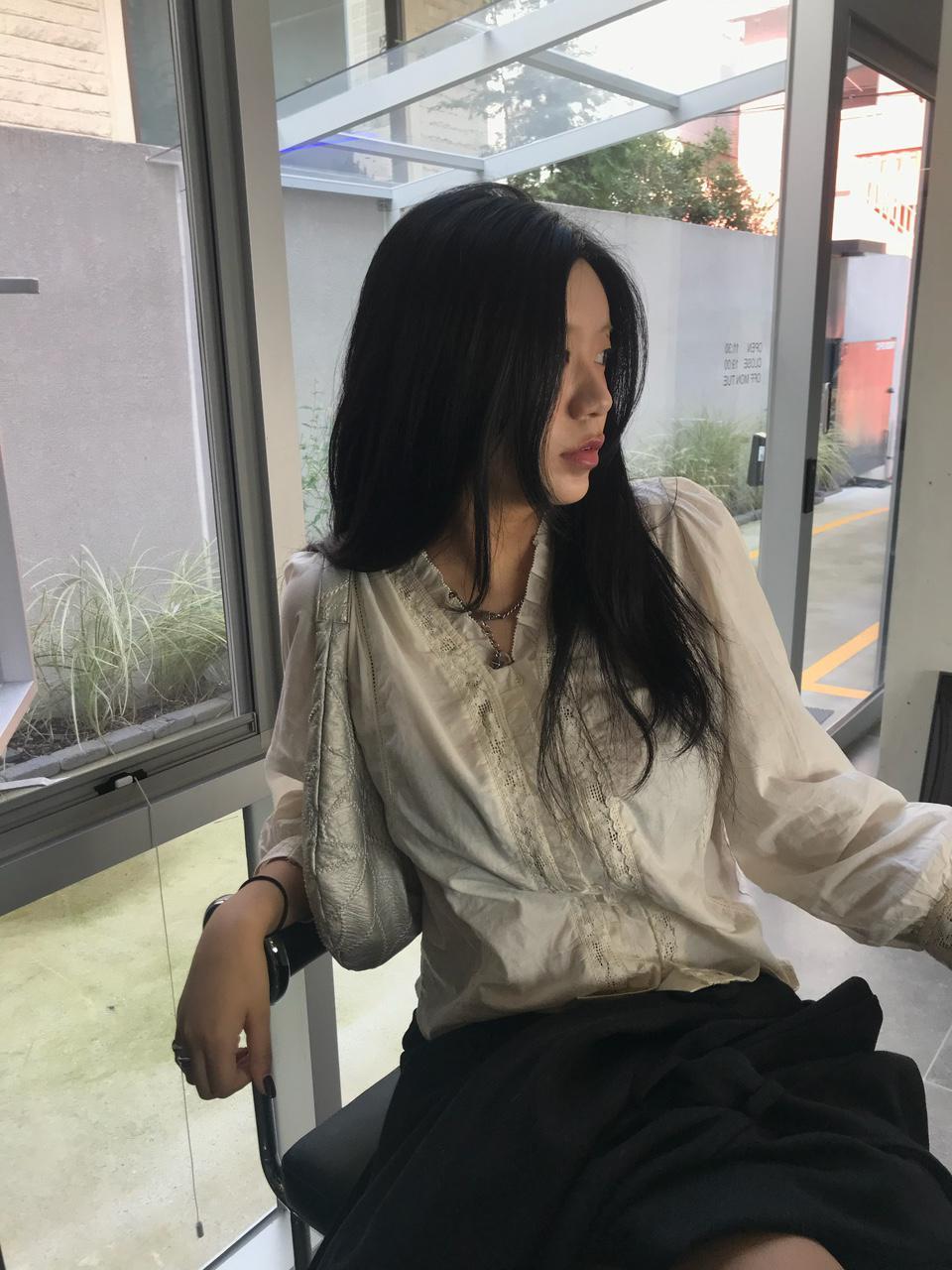 하시 hasisi 헤시시 포인 블라우스