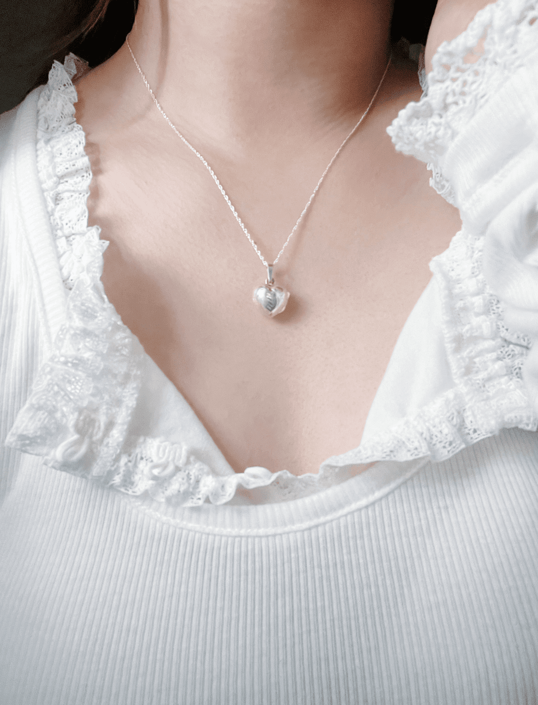 chubby ♡ necklace.