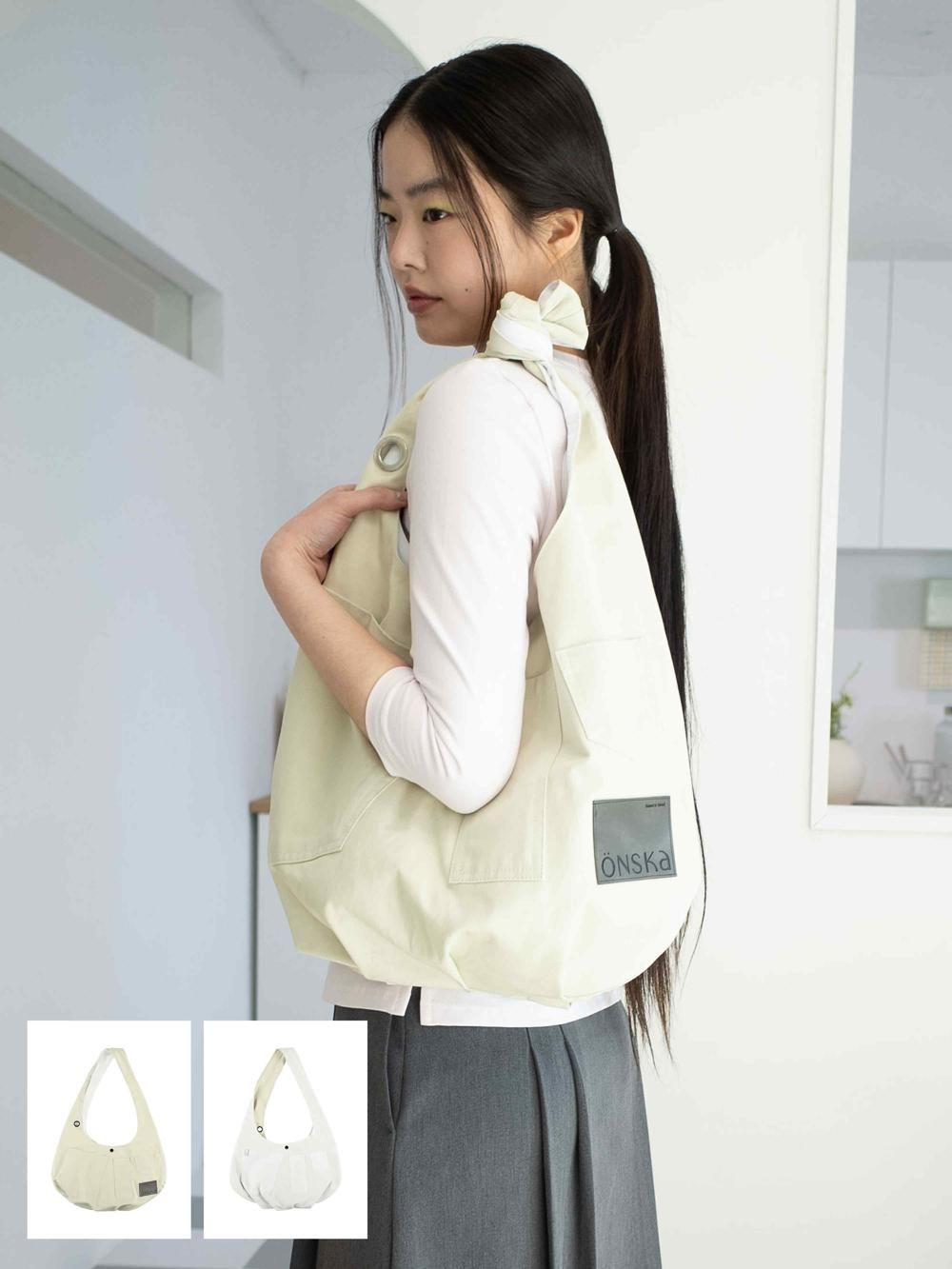 [ONSKA] REVERSIBLE POCKET BAG (LIGHT YELLOW & WHITE)