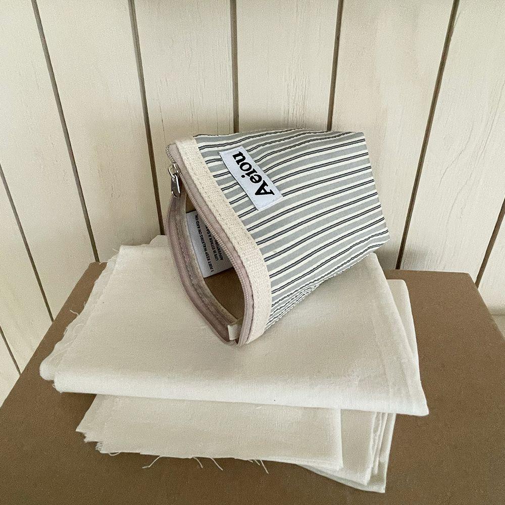 Aeiou Basic Pouch (M size) Stripe India Silver