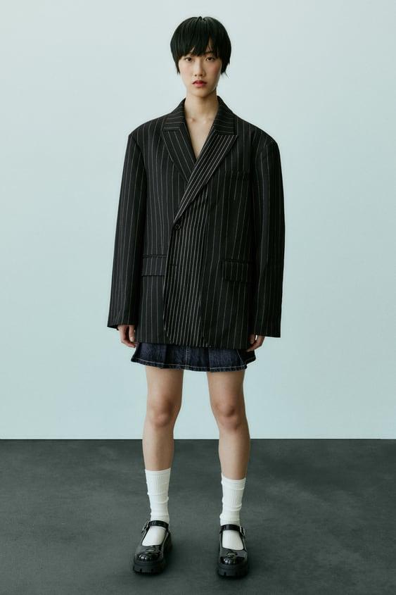 핀스트라이프 오버사이즈 블레이저