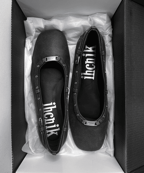 001 coated denim eyelet flats