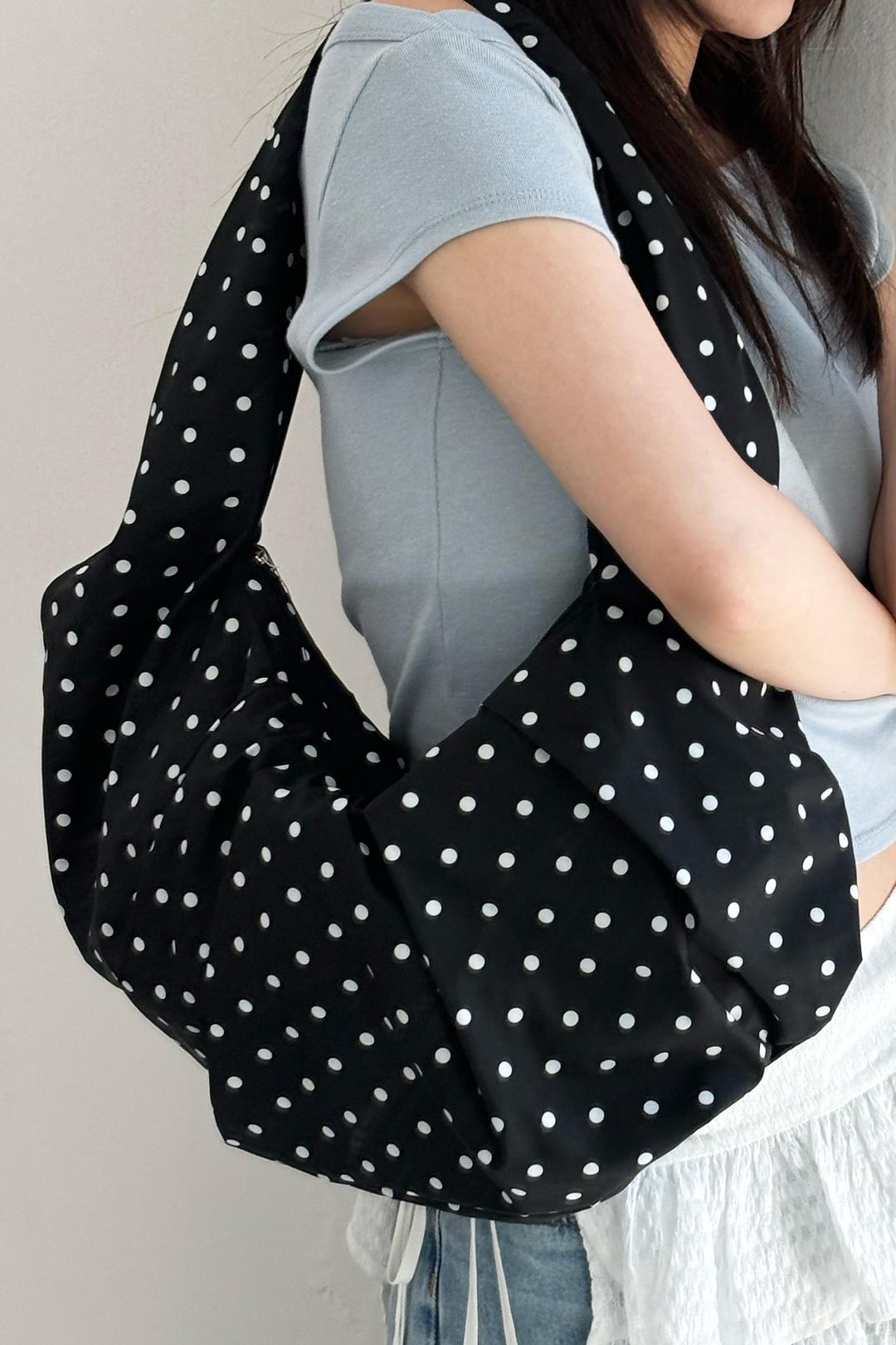 Dotty Shell Bag (black)