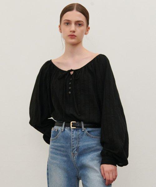 23 AW 스트랩 벌룬 블라우스 (블랙)