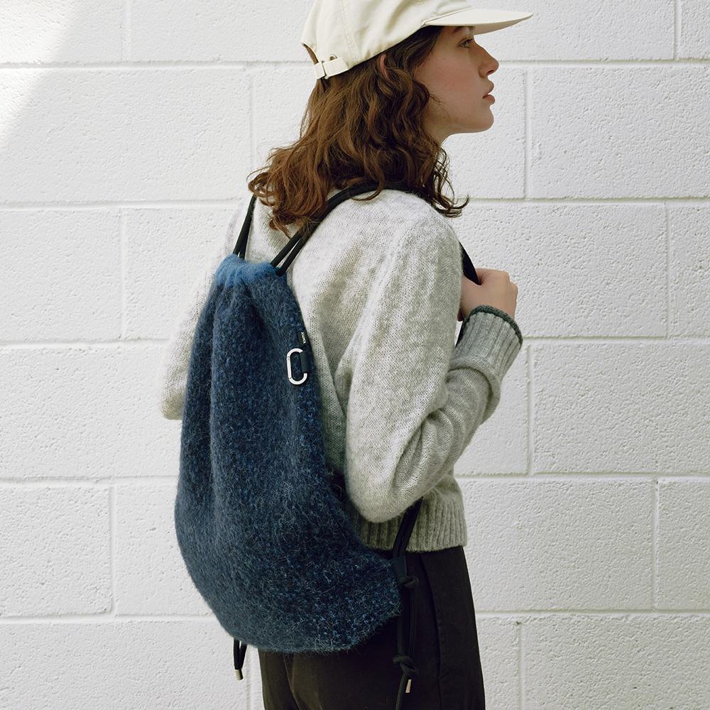 Brushed Alpaca Knit String Backpack (Blue)