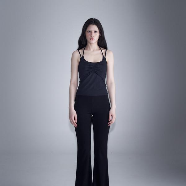 LAYERED SHIRRING SLEEVELESS