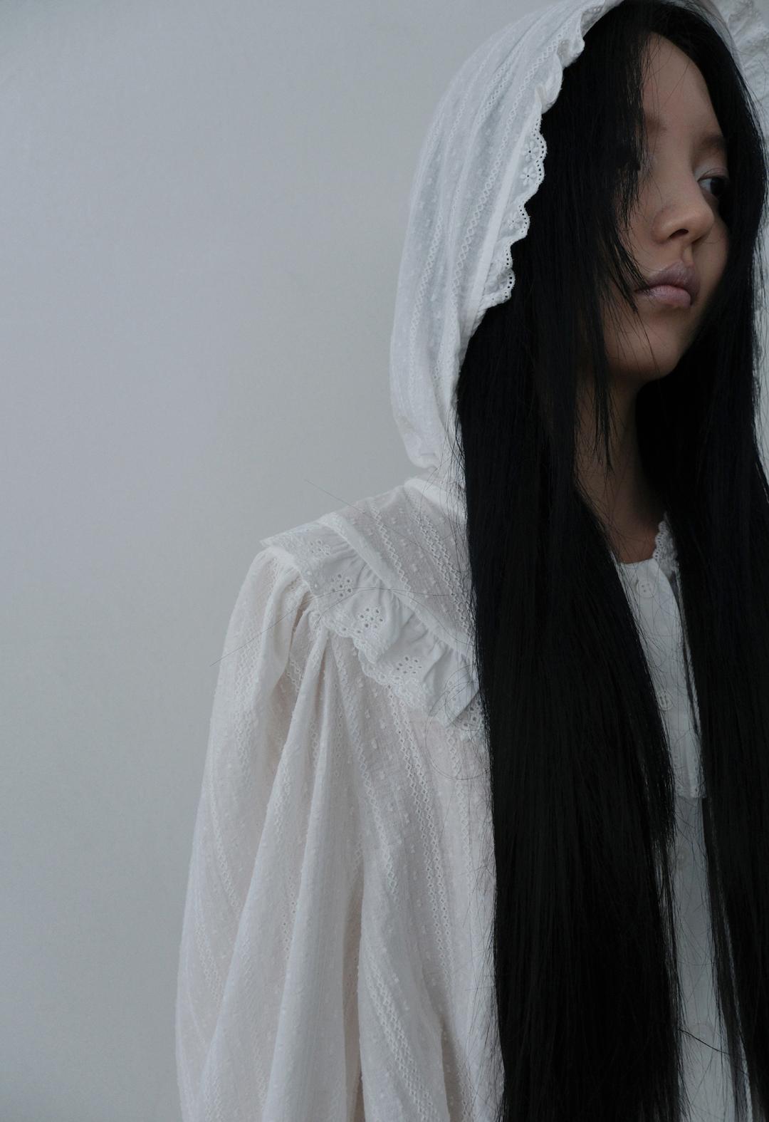 Hoded Lace Blouse, 2color
