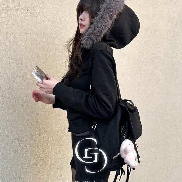 [코디추천🖤] 약기모 페이크 퍼 투웨이 지퍼 후드집업 -2color / 미니후드집업 크롭후드집업 크롭퍼후드집업 퍼후드집업 퍼집업 후드집업 허리잘록핏 마실룩 꾸꾸꾸 꾸안꾸