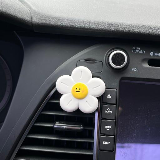 무표정 데이지꽃 귀여운 석고 차량용방향제