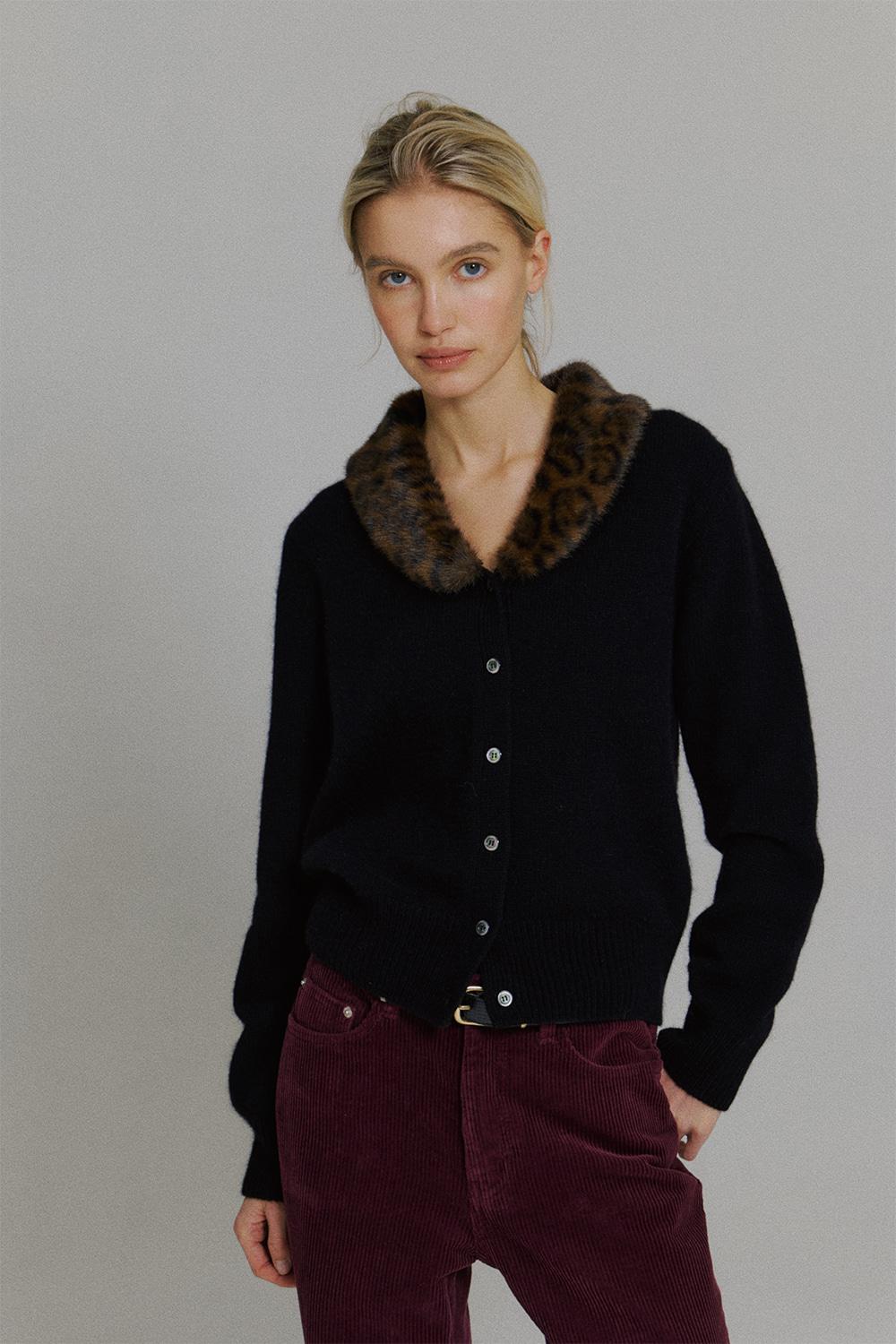 [2ND] Fur Trim Cardigan in Black Leopard (12/31일 예약배송)