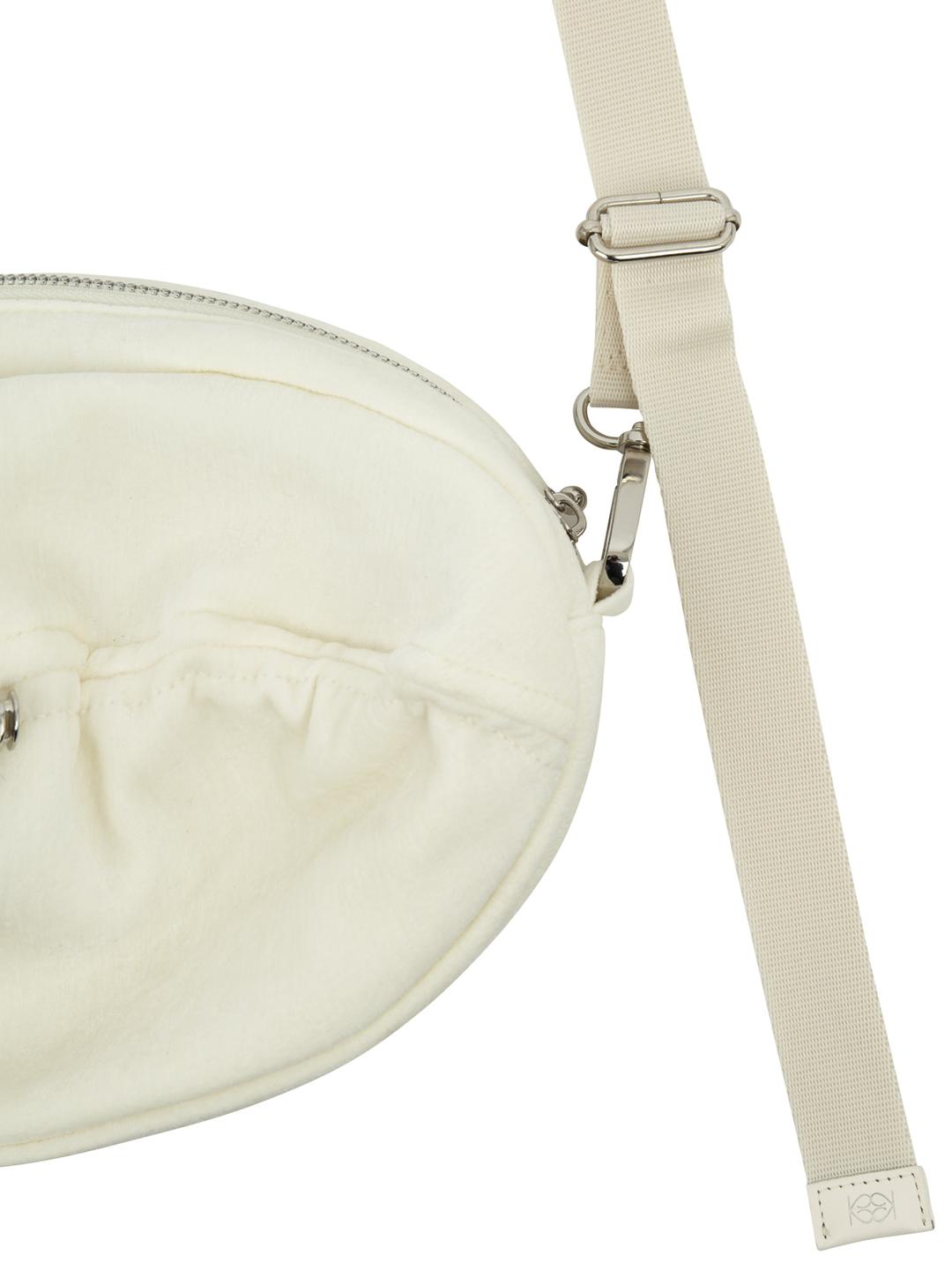 Velvet Pecan Bag Cream