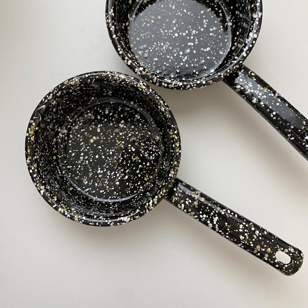 [에딩] 유니버스 법랑 손잡이 편수냄비 캐서롤