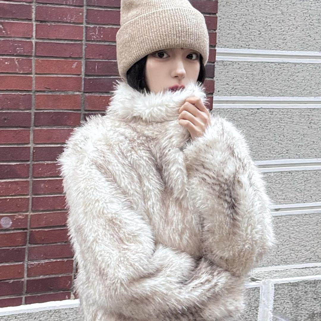 high button fur jacket