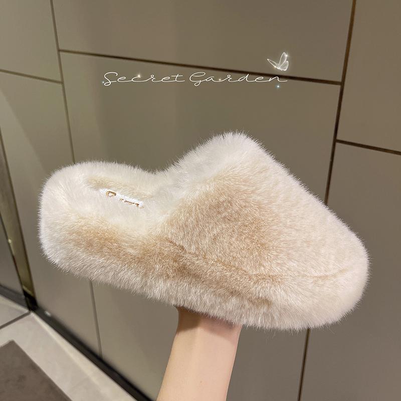 둥근코 플러시퍼 웨지굽 홈슬리퍼 여성 패션 겨울 퍼트리밍 방한 거실 털실내화