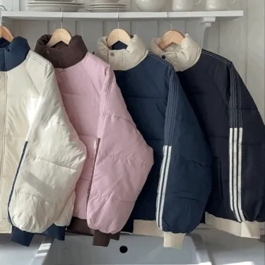 [오버사이즈🤎] 쓰리라인 오버 배색 패딩 - 4COLOR [남녀공용 오버핏 빅사이즈 겨울 배색 아우터 패딩 도톰 따뜻 보온 예쁜 패딩]