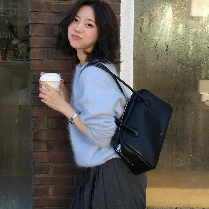 Momo Bag Large  모모백 라지 / 블랙